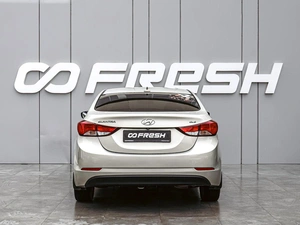 Седан Hyundai Elantra 2015 года, 1380000 рублей, Краснодар