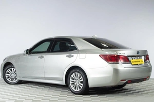 Седан Toyota Crown 2016 года, 2579000 рублей, Челябинск