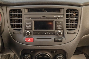 Седан Kia Rio 2010 года, 589000 рублей, Челябинск