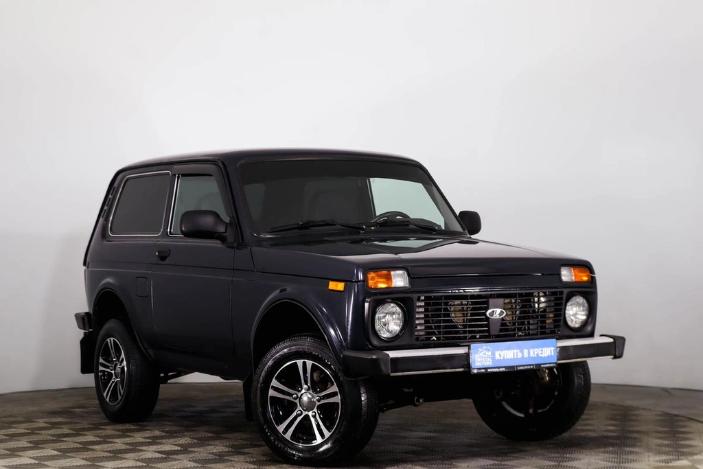 Внедорожник ВАЗ (LADA) 4x4 (Нива) 2015 года, 659000 рублей, Пермь