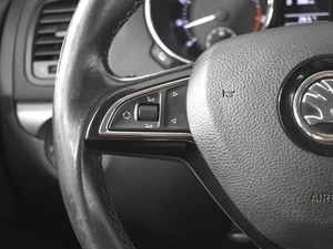 Внедорожник Skoda Yeti 2015 года, 1287200 рублей, Казань