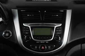 Хетчбэк Hyundai Solaris 2012 года, 939000 рублей, Челябинск