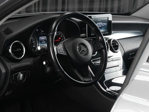 Седан Mercedes-benz C-класс 2016 года, 2499000 рублей, Тюмень