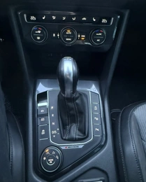 Внедорожник Volkswagen Tiguan 2017 года, 1650000 рублей, Москва