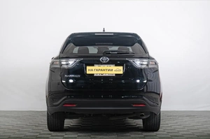 Внедорожник Toyota Harrier 2017 года, 2419000 рублей, Томск