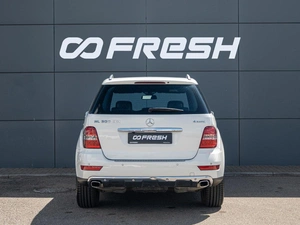 Внедорожник Mercedes-benz M-класс 2011 года, 2190000 рублей, Краснодар