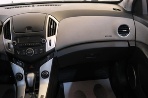 Седан Chevrolet Cruze 2013 года, 699000 рублей, Омск