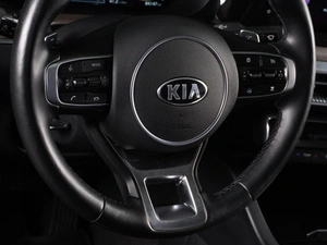 Седан Kia K5 2020 года, 2906000 рублей, Красный Пахарь