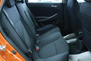 Хетчбэк Hyundai Solaris 2015 года, 949000 рублей, Омск