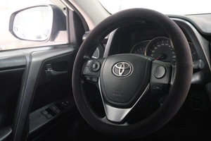 Внедорожник Toyota RAV4 2014 года, 1889000 рублей, Омск