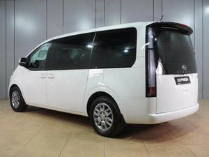 Минивэн Hyundai Staria 2022 года, 4389000 рублей, Воронеж