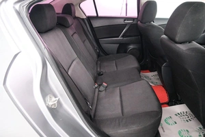 Седан Mazda Axela 2009 года, 829000 рублей, Красноярск