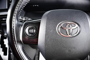 Минивэн Toyota Sienta 2016 года, 1339000 рублей, Пермь