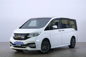 Минивэн Honda Stepwgn Spada 2016 года, 2089000 рублей, Омск