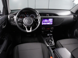 Хетчбэк Kia Rio X 2021 года, 1799000 рублей, Красный Пахарь