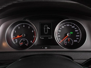 Хетчбэк Volkswagen Golf 2013 года, 1245000 рублей, Воронеж