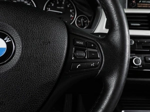 Седан BMW 3 серия 2016 года, 1999000 рублей, Воронеж