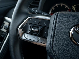 Внедорожник Toyota Land Cruiser 2022 года, 9300000 рублей, Краснодар