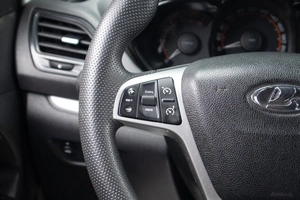 Седан ВАЗ (LADA) Vesta 2018 года, 829000 рублей, Оренбург