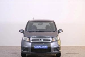 Минивэн Honda Freed 2010 года, 1019000 рублей, Омск