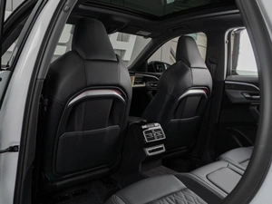 Внедорожник Audi Q5L 2026 года, 6350000 рублей, Тюмень