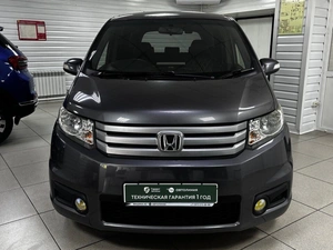 Минивэн Honda Freed 2013 года, 1050000 рублей, Ачинск
