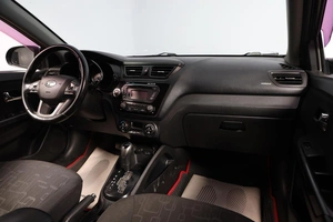 Седан Kia Rio 2012 года, 899000 рублей, Новосибирск