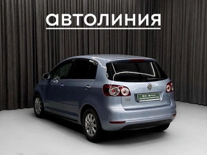 Хетчбэк Volkswagen Golf Plus 2011 года, 735000 рублей, Красноярск