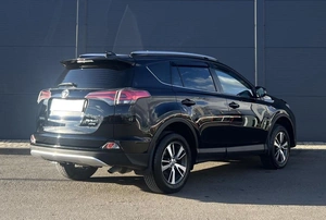 Внедорожник Toyota RAV4 2016 года, 2400000 рублей, Солонцы