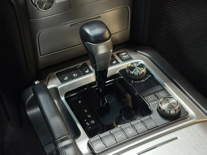 Внедорожник Toyota Land Cruiser 2019 года, 7997000 рублей, Красноярск