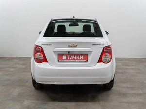 Седан Chevrolet Aveo 2013 года, 710000 рублей, Красноярск