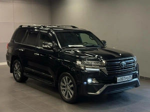 Внедорожник Toyota Land Cruiser 2017 года, 5897000 рублей, Красноярск
