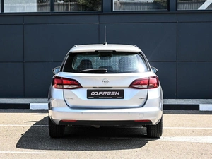 Универсал Opel Astra 2018 года, 1349000 рублей, Кирилловка