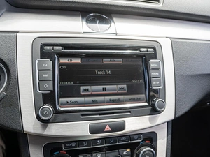 Седан Volkswagen Passat 2011 года, 1474000 рублей, Краснодар