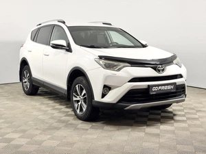 Внедорожник Toyota RAV4 2017 года, 2447200 рублей, Казань