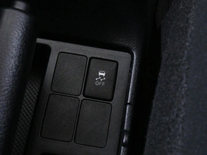 Хетчбэк Toyota Vitz 2018 года, 1179000 рублей, Ростов-на-Дону