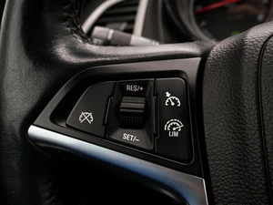 Хетчбэк Opel Astra GTC 2012 года, 999000 рублей, Волгоград