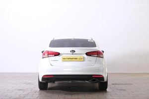 Седан Kia Cerato 2017 года, 1839000 рублей, Омск