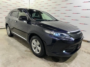 Внедорожник Toyota Harrier 2018 года, 2930000 рублей, Красноярск