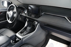 Внедорожник Toyota RAV4 2021 года, 3119000 рублей, Тюмень