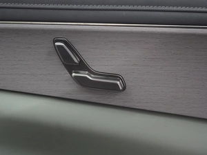 Седан EXEED Exlantix ES 2025 года, 4999000 рублей, Воронеж