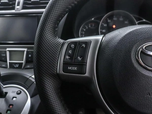 Хетчбэк Toyota Ractis 2011 года, 790000 рублей, Красноярск