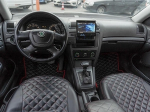 Лифтбек Skoda Octavia 2011 года, 829000 рублей, Саратов