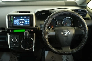 Минивэн Toyota Wish 2012 года, 1289000 рублей, Омск