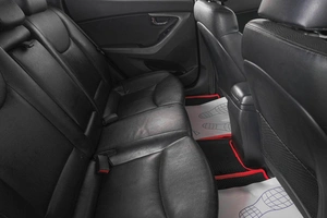 Седан Hyundai Avante 2012 года, 949000 рублей, Кемерово