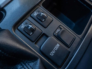 Внедорожник Toyota Land Cruiser Prado 2015 года, 3550000 рублей, Волгоград