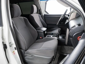 Внедорожник Toyota Land Cruiser Prado 2011 года, 2675000 рублей, Тюмень