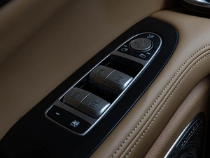 Минивэн Voyah Dream 2023 года, 4930000 рублей, Краснодар