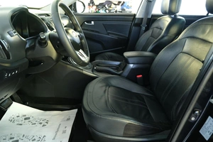 Внедорожник Kia Sportage 2011 года, 1499000 рублей, Омск