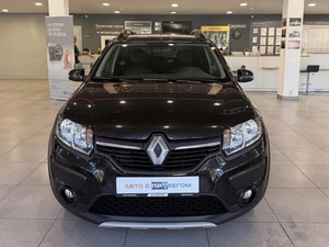 Хэтчбек Renault Sandero 2014 года, 940000 рублей, Орёл